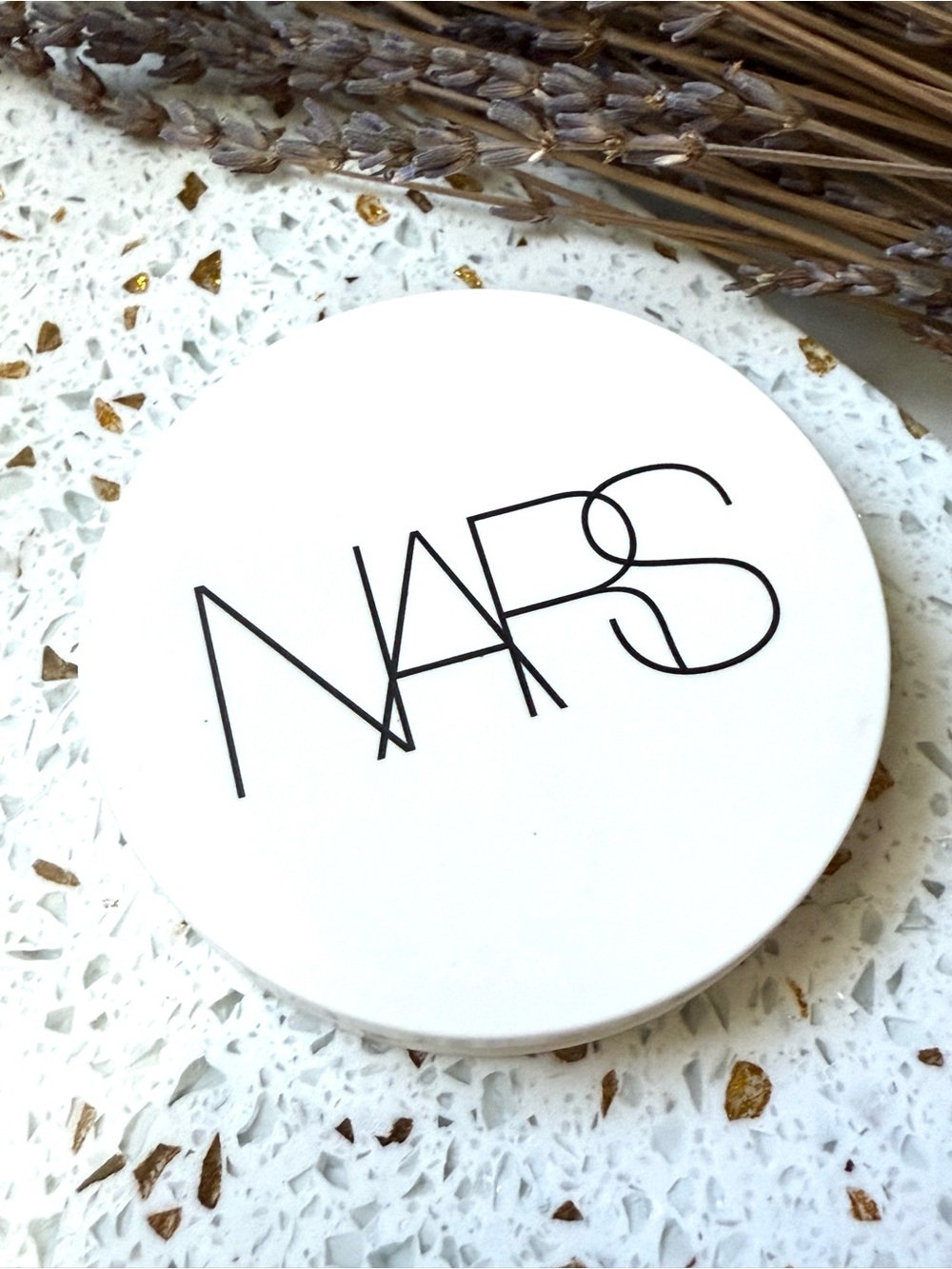 NARS Light Reflecting Luminizing Powder -Eros - Picture 3 of 4